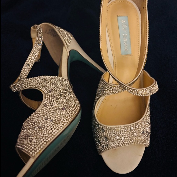 Beige Rhinestone Embellished Heels - Picture 3 of 7